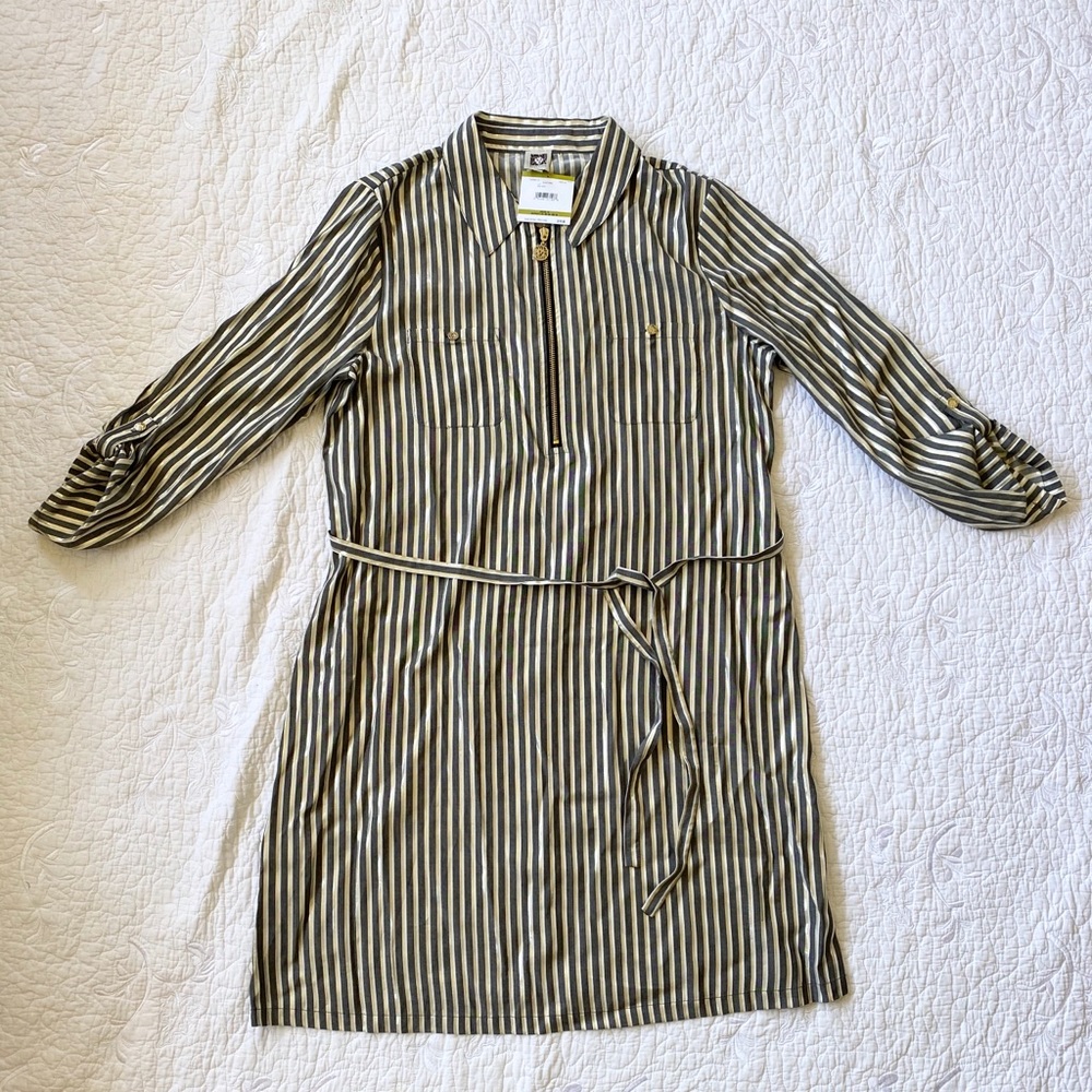 New Anne Klein dress. Grey and gold